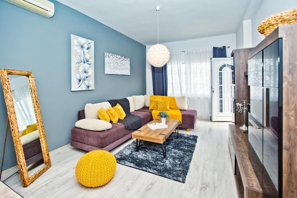 Apartman Tino With Two Sunny Terace Hvar Town