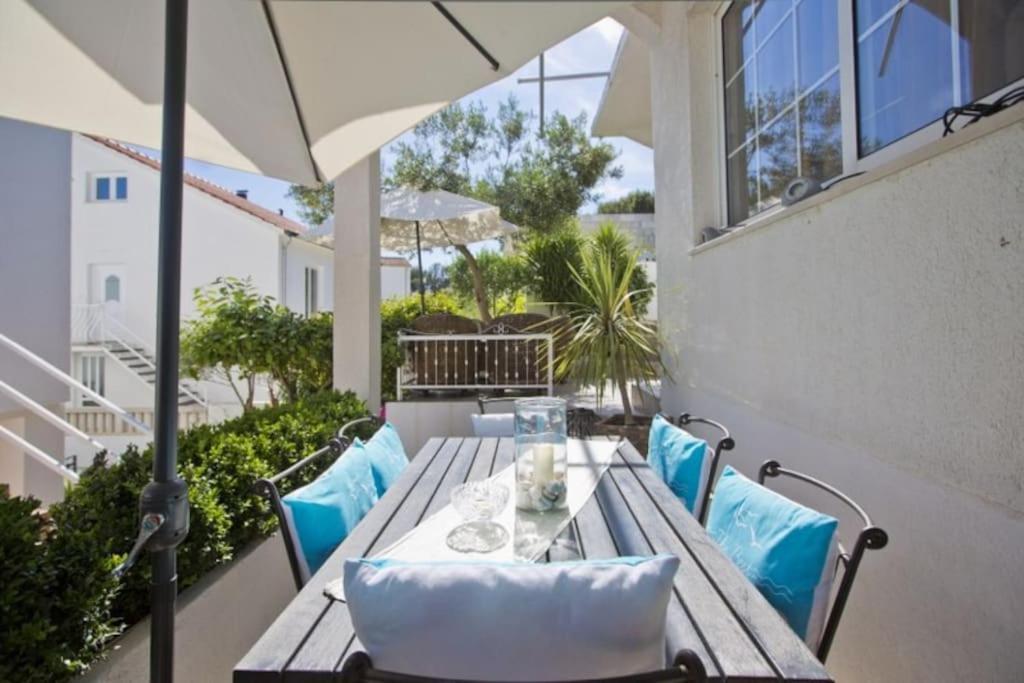 Tino With Two Sunny Terace Apartman