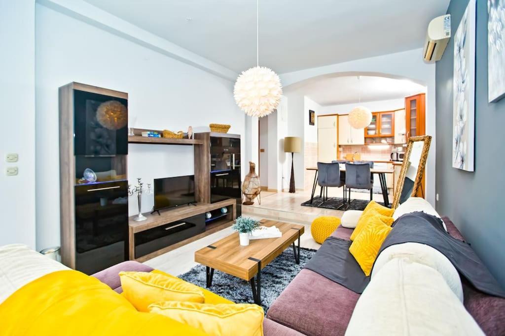 Apartman Tino With Two Sunny Terace